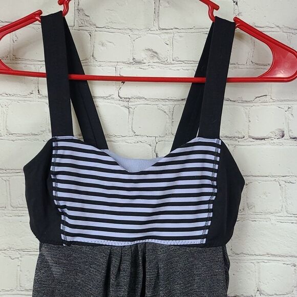 Lululemon Run Athletic Tank Top Gray/Black Stripe Coolmax Power Luxtreme Loose - Picture 5 of 9